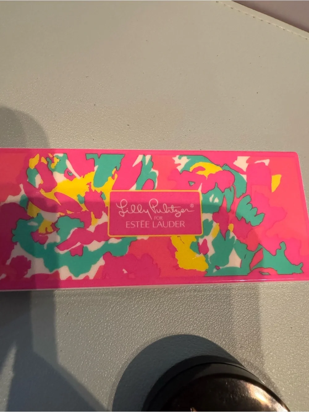 Lilly Pulitzer Estee  Lauder Eyeshadow Palette with Pink, Peach,& Bronzer